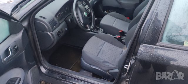 Продавам Skoda Octavia 1.6/102оня/2004г.  - на части, снимка 6 - Автомобили и джипове - 43429229