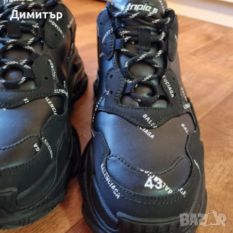 Balenciaga Triple S Black - Оригинални - Отлично състояние, снимка 4 - Маратонки - 52524017
