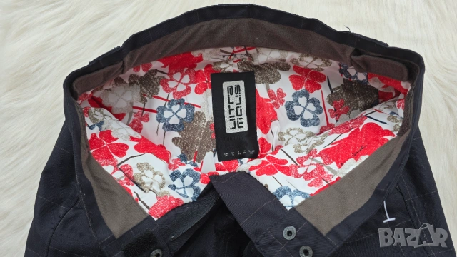 Дамски ски екип размер S-М, снимка 8 - Зимни спортове - 53081960