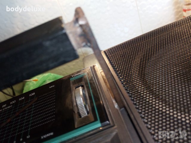 Lenco LW584 радиокасетофон, снимка 11 - Радиокасетофони, транзистори - 21462570