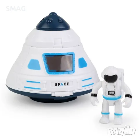 Космическа спасителна капсула с астронавт и светлина S_1216314