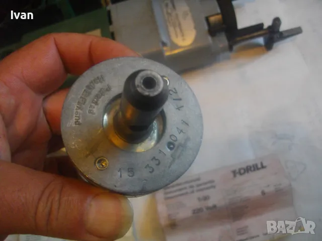 ЕЛ. МАШИНА ЗА ПРОБИВАНЕ И ФОРМОВАНЕ ЗА ТРОЙНИЦИ РАЗКЛОНЕНИЯ МЕДНИ ТРЪБИ T-DRILL T-30 ПЪЛЕН КОМПЛЕКТ, снимка 12 - Други инструменти - 50350069