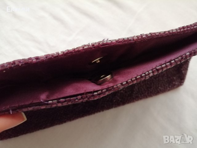 Accessorize малка дамска чанта с мъниста във виолетов цвят - със забележки, снимка 12 - Чанти - 43946030