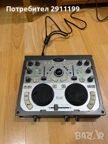 DJ контролер Hercules, снимка 9 - Ресийвъри, усилватели, смесителни пултове - 51792851