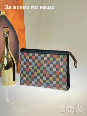 Louis Vuitton Дамска Чанта Клъч - Налични Различни Цветове Код E68, снимка 5 - Чанти - 51004204