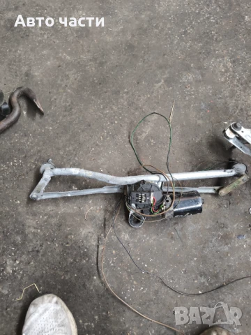 Моторче предни чистачки 0390241355 за BMW 320d (e46) 2.0d 136 hp (touring)