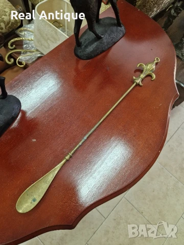 Антикварна голяма английска бронзова обувалка , снимка 2 - Антикварни и старинни предмети - 50792439