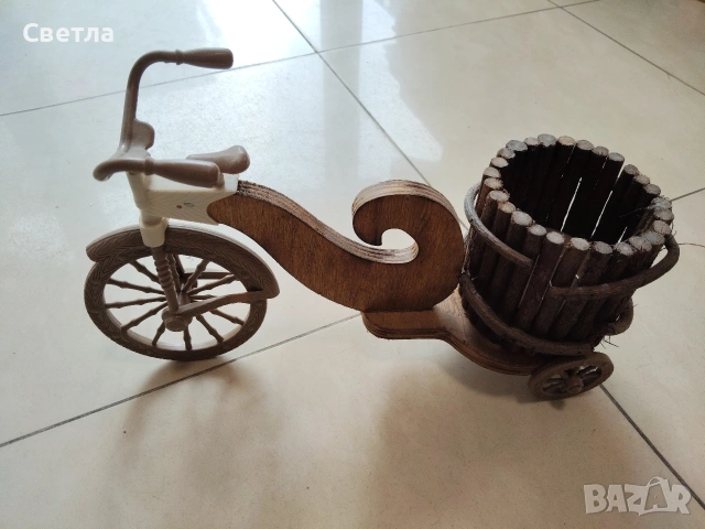 дървена триколка 