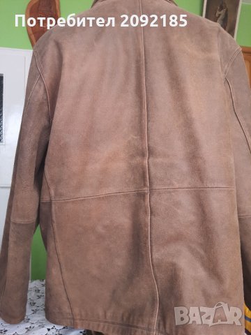 Палто кожено намалено., снимка 4 - Палта - 35081460