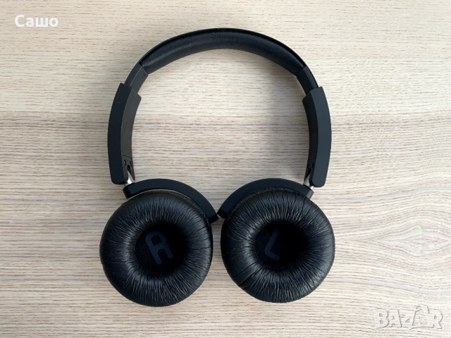 AKG Y50BT безжични слушалки, снимка 2 - Слушалки и портативни колонки - 53430975
