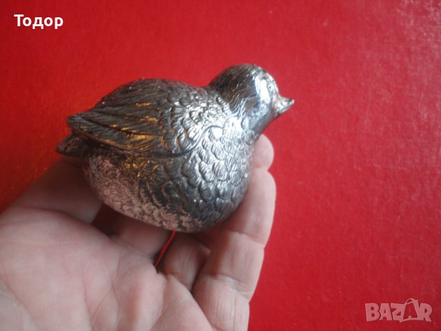 Невероятна бронзова солница пиперница врабче 1, снимка 3 - Аксесоари за кухня - 43523649