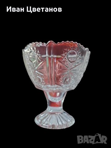 Комплект сервиз 6 броя стъклени купички