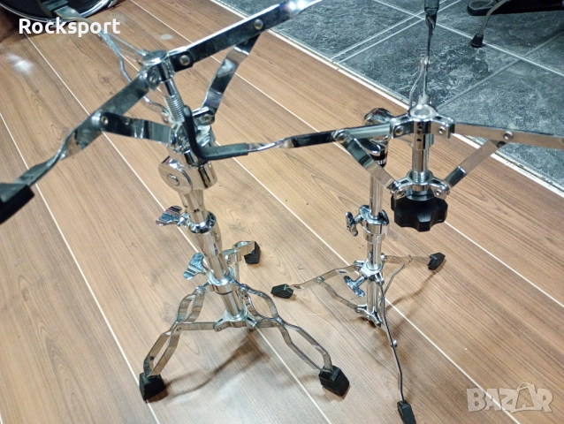 Две стойки за барабанче и столче Разпродажба!, снимка 4 - Ударни инструменти - 52691852