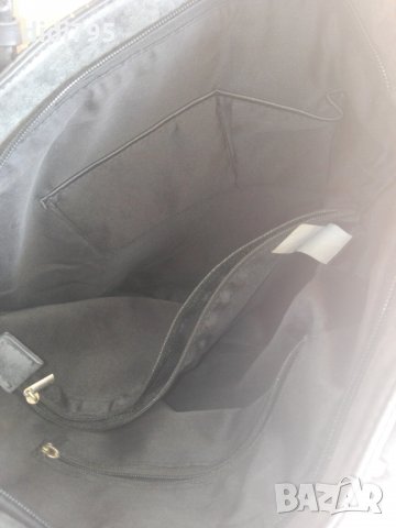 Дамска чанта, снимка 3 - Чанти - 28578465