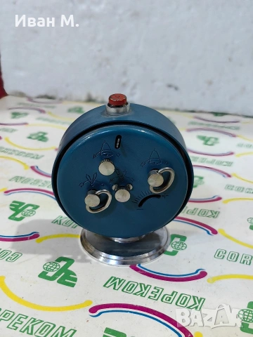 Будилници Slava , снимка 4 - Антикварни и старинни предмети - 53453030