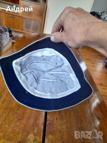 Шапка идиотка Shell, снимка 3 - Други ценни предмети - 53609172