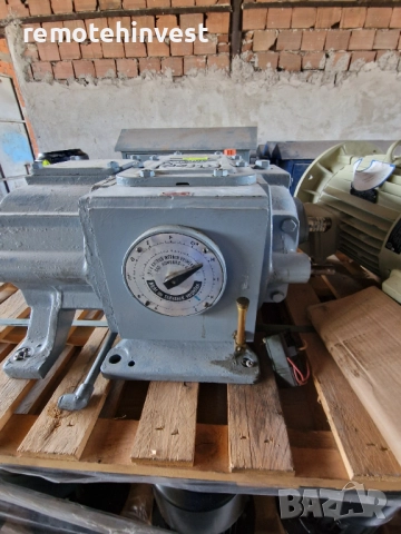 Вариаторен Редуктор P.I.V -Немски, снимка 4 - Други машини и части - 52163553