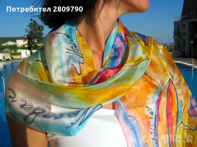 Оригинален копринен шал с градски мотиви на червена лодка в пристанището на Несебър / Original Scarf