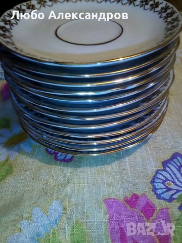 Български чиний с златни орнаменти правени само за износ., снимка 1 - Прибори за хранене, готвене и сервиране - 35616739