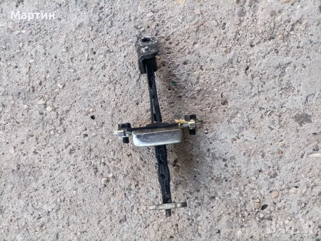 Ограничител на предна лява врата за Киа Соренто , снимка 8 - Части - 47854583