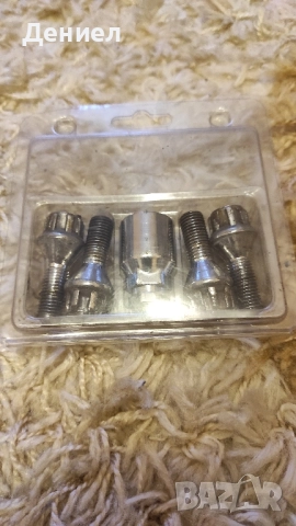 Комплект секретни болтове за джанти конусовидни, снимка 2 - Аксесоари и консумативи - 51645370