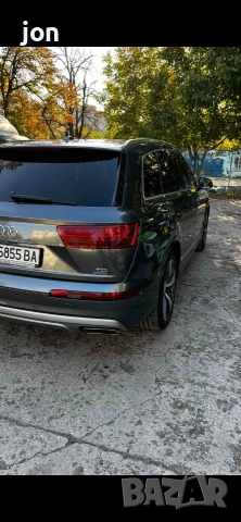 ауди Q7 2017 г. разпределител багажник.