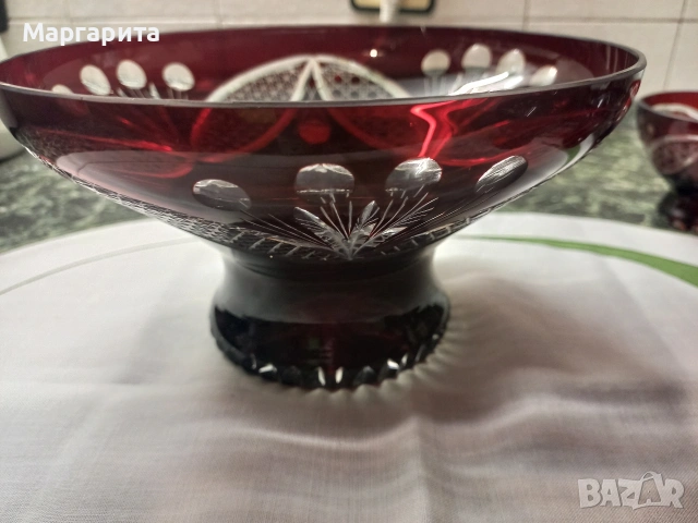 Сервиз червен кристал, снимка 3 - Сервизи - 53565325