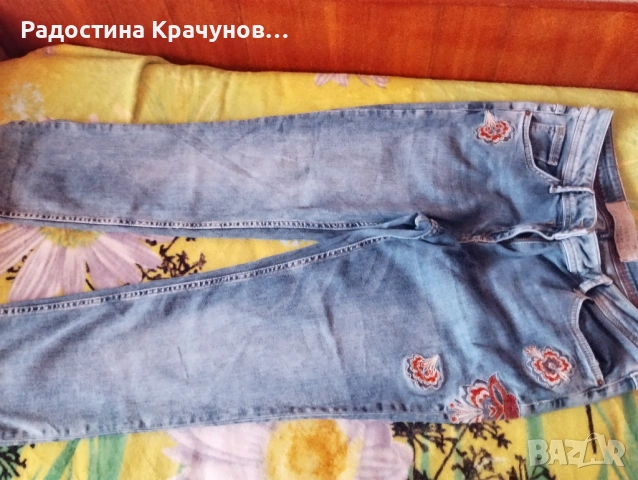 Продавам дамски еластични дънки N30 , снимка 2 - Дънки - 53282629