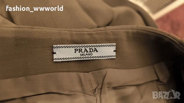 Налична пола  Prada M/L реплика, снимка 6 - Поли - 53306596