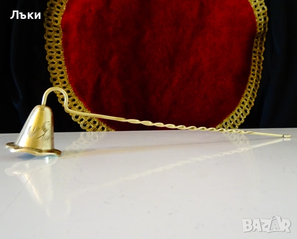 Бронзов гасител за свещи 26 см.,релеф. , снимка 5 - Антикварни и старинни предмети - 51446858