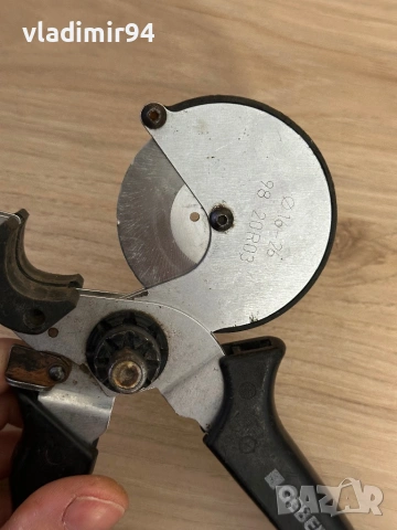 Geberit ножици за PE-Xc, снимка 3 - Други инструменти - 53163932