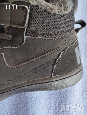 Зимни маратонки Nike номер 32., снимка 6 - Детски боти и ботуши - 52676677