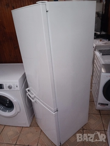 Като нов комбиниран хладилник с фризер Миеле Miele с две години гаранция!, снимка 4 - Хладилници - 53449064