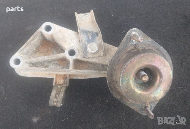 Лапа Двигател Рено Клио 1 N:4 - Тампон Двигател Рено Клио N, снимка 2 - Части - 40275794