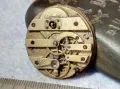 МЕХАНИЗЪМ от СТАР КОЛЕКЦИОНЕРСКИ ШВЕЙЦАРСКИ ДЖОБЕН ЧАСОВНИК с ПОРЦЕЛАНОВ РИМСКИ ЦИФЕРБЛАТ 49630, снимка 6