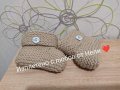 Ръчно плетени бебешки буйки терличета чорапки , снимка 1