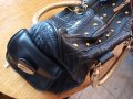 Продавам дамска чанта Версаче,черна,неупотребявана!, снимка 2
