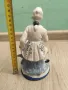 Порцеланова статуетка, снимка 3