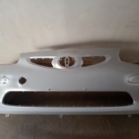 Продавам предна броня за Toyota Aygo, снимка 1 - Части - 43057381