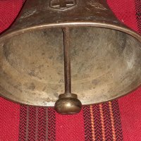 Антична швейцарска  камбана за крава , снимка 9 - Антикварни и старинни предмети - 37295925