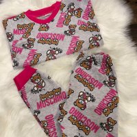 Ново!Детски екип  "Moschino", снимка 2 - Детски комплекти - 39166530