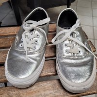 Промо!! Vans Metallic silver sneakers US 7, снимка 5 - Кецове - 35477092