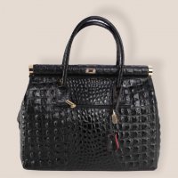 Дамска луксозна чанта от естествена кожа в черно, снимка 2 - Чанти - 34676436