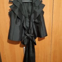 ЛИКВИДА XL-2XL  Маркова черна риза от сатен без рък с уникална яка и широки колани за връз.на кръста, снимка 4 - Ризи - 36709152