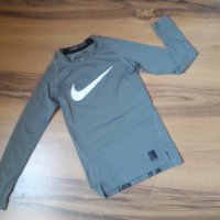 Nike - спортна блуза 12-13г г, снимка 1 - Детски Блузи и туники - 27607169
