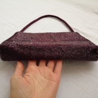 Accessorize малка дамска чанта с мъниста във виолетов цвят - със забележки, снимка 17 - Чанти - 43946030