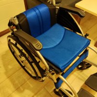 Премиум инвалидна количка - MOBIAK ALU II FIX QR , снимка 9 - Инвалидни колички - 44139592