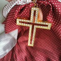 Koлие  кръст  златисто, снимка 1 - Колиета, медальони, синджири - 32875197