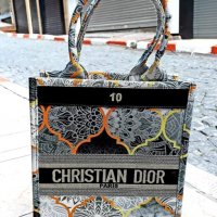 Дамска чанта Christian Dior код 23, снимка 1 - Чанти - 29049413