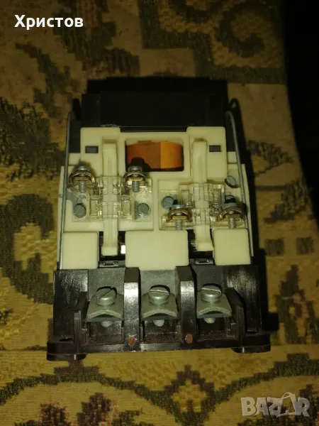 Продавам контактор , снимка 1